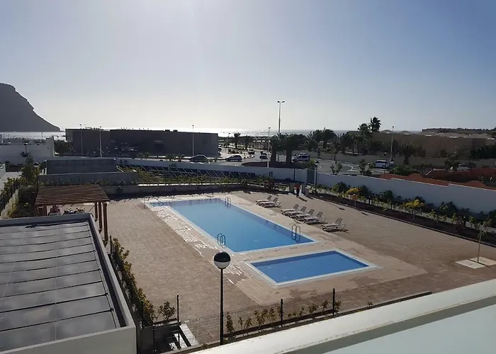 Vista Montana Roja Medano *