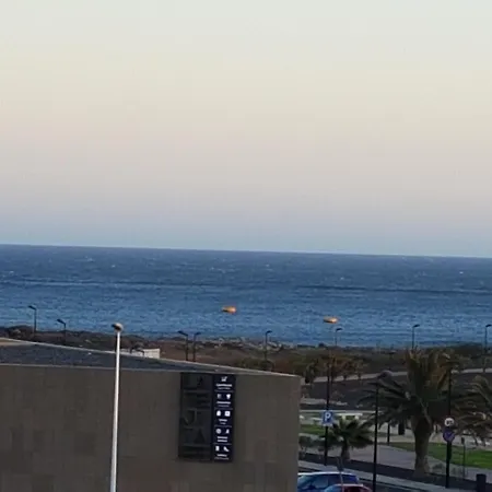 Daire Vista Montana Roja Medano