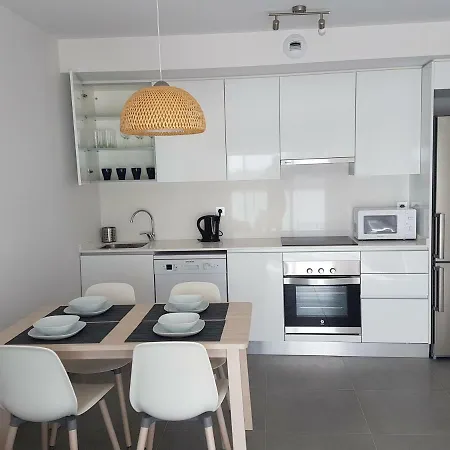 Daire Vista Montana Roja Medano *