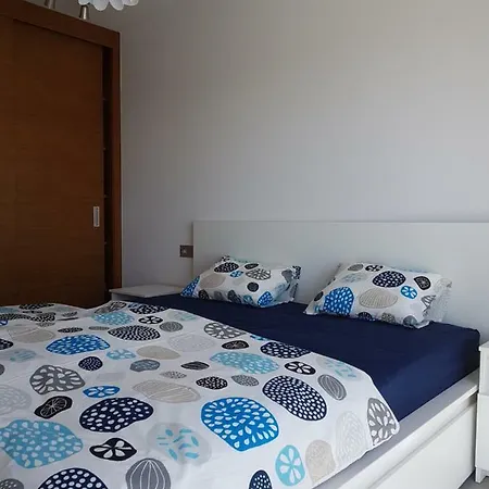 Daire Vista Montana Roja Medano